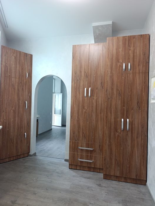 Продам 1 кімнатну квартиру по вул. Драгоманова