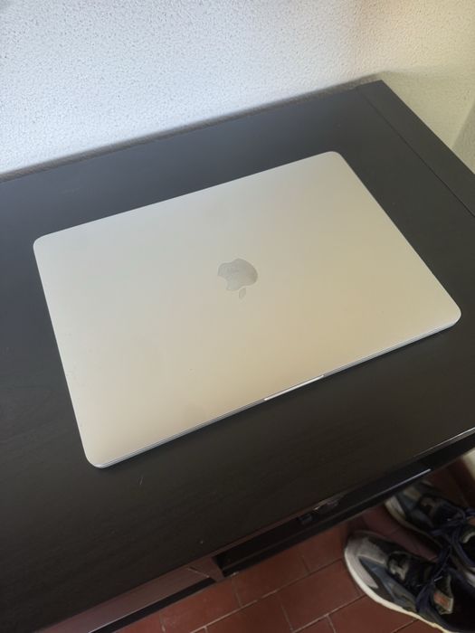 Vendo 2 portateis para reparação