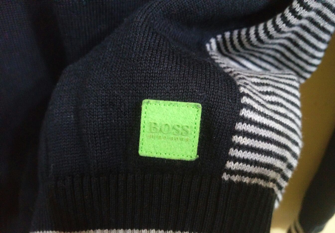 Hugo Boss оригінал чоловічій светр джемпер пуловер