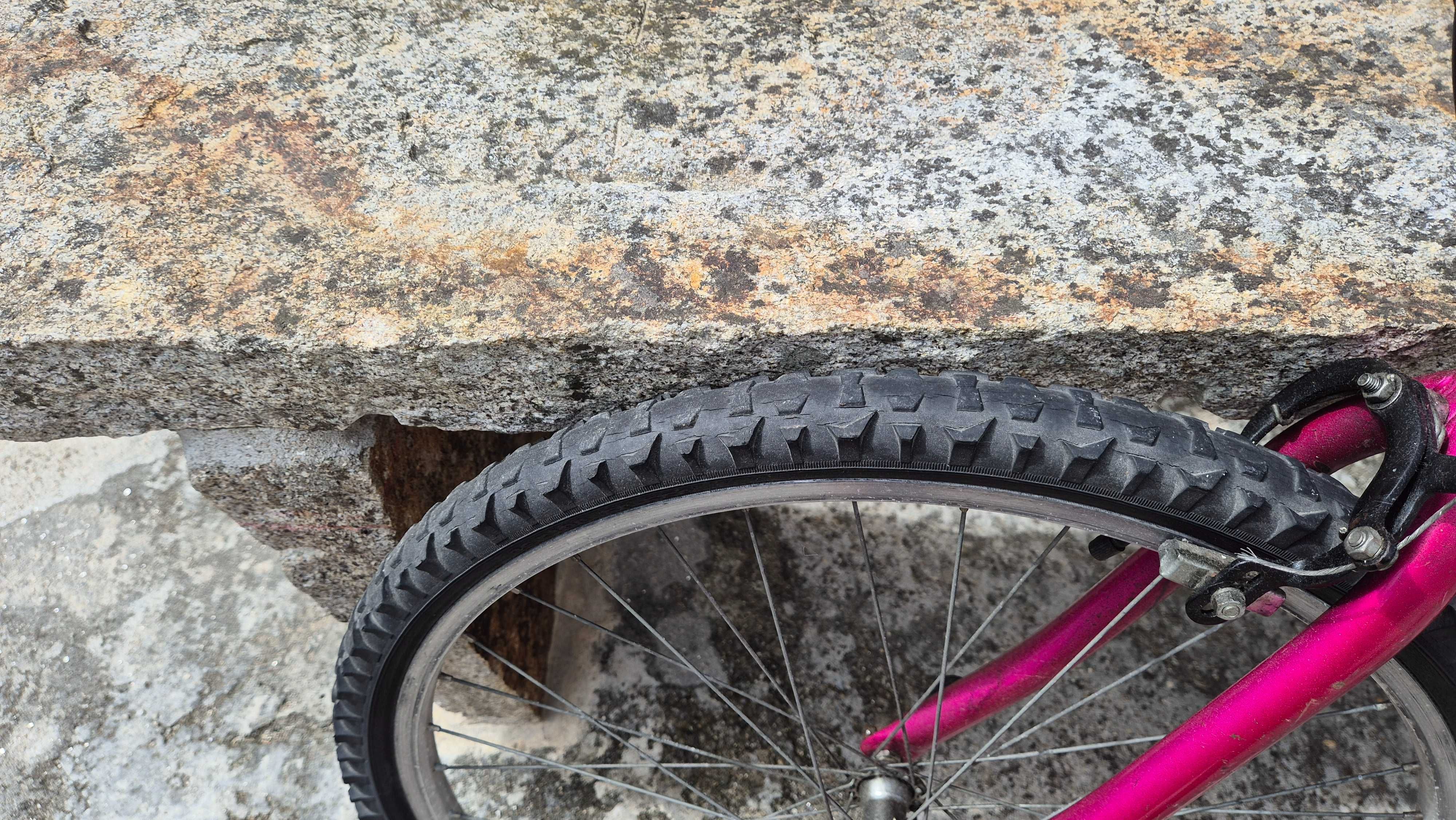 Bicicleta em bom estado geral