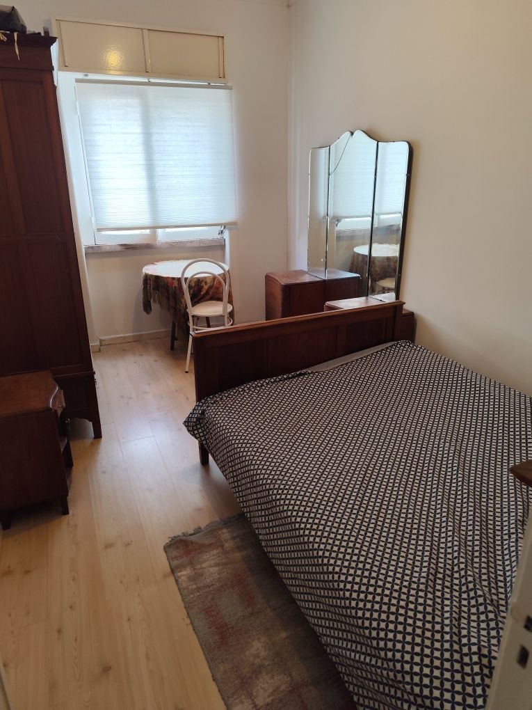 Quarto Individual  para Arrendamento  Mensal