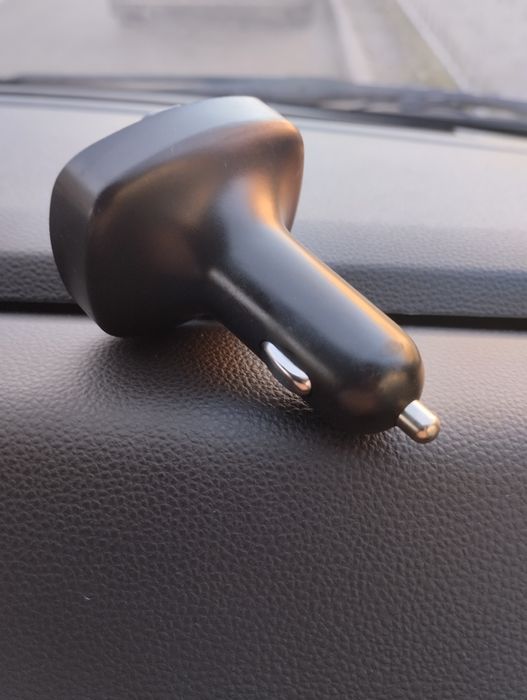 Зарядка в машину.