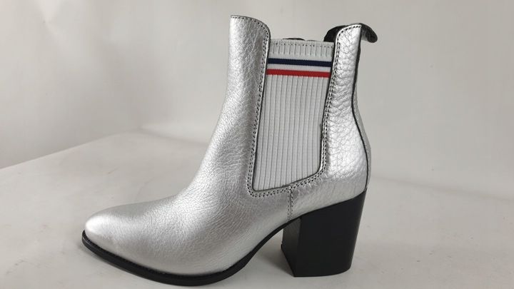 TOMMY HILFIGER BOTKI skórzane kozaki nowe PÓŁBUTY R.38