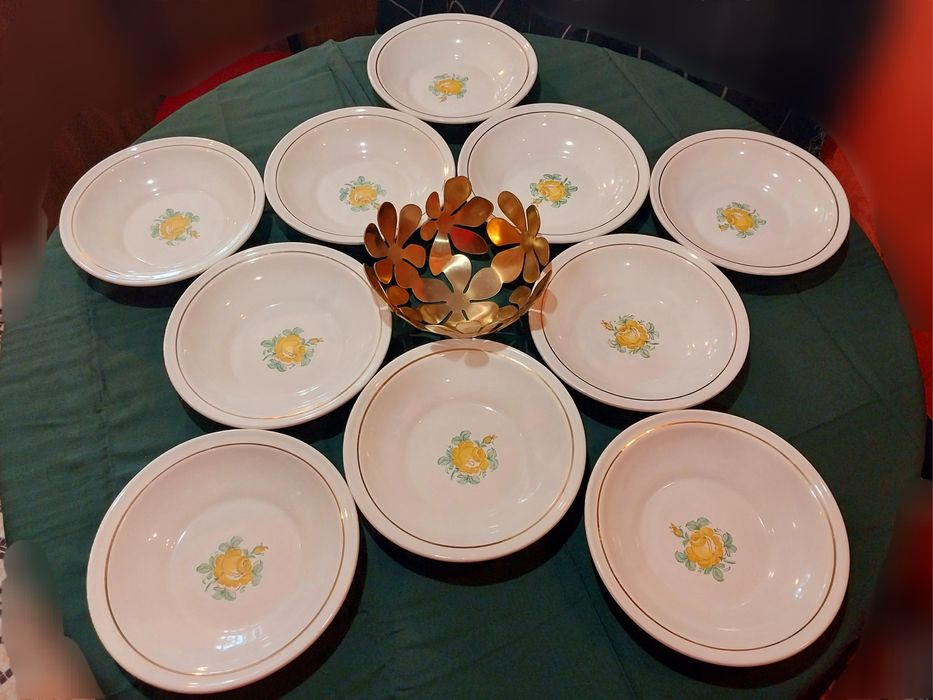 Чорно-біла порцеляна широка полоса позолоти Суми Городниця Вербілки