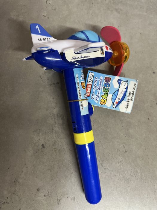 Портативный вентилятор ,Blue Impulse ,в виде самолета