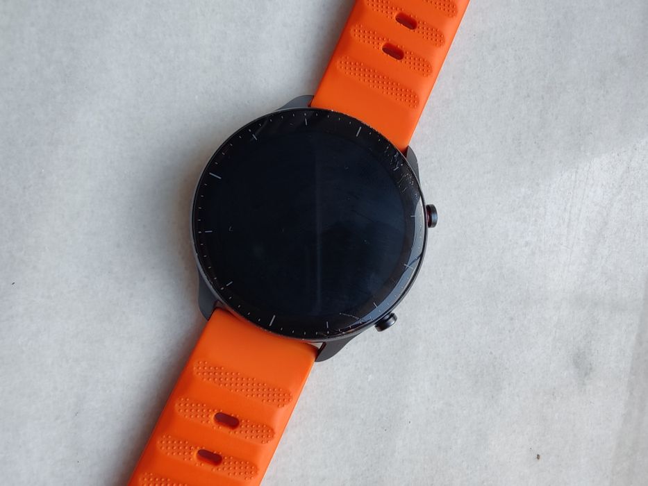 Smartwatch zegarek Amazfit GTR 2 + 2 paski + przewód do ładowarki
