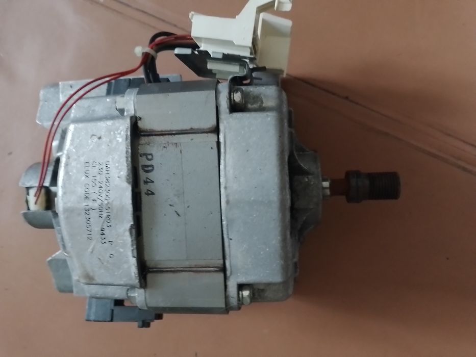 Мотор до пралки занусі zwp580