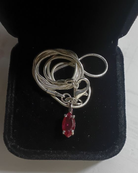 Rubi Marquesa 10x5mm Certificado em Prata 925