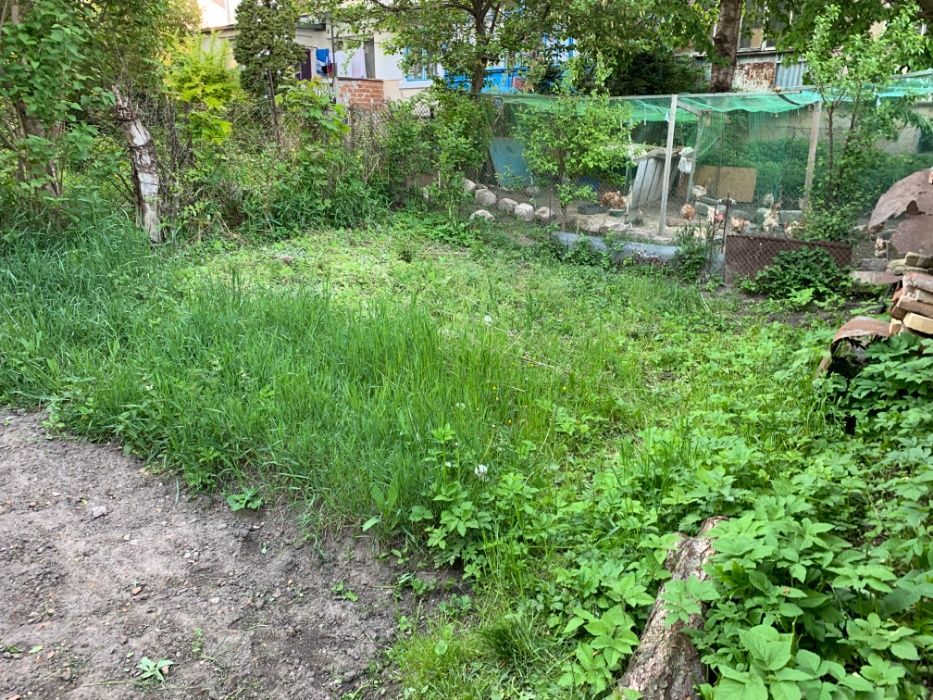 Будинок з приватизованою земельною ділянкою. Центр міста