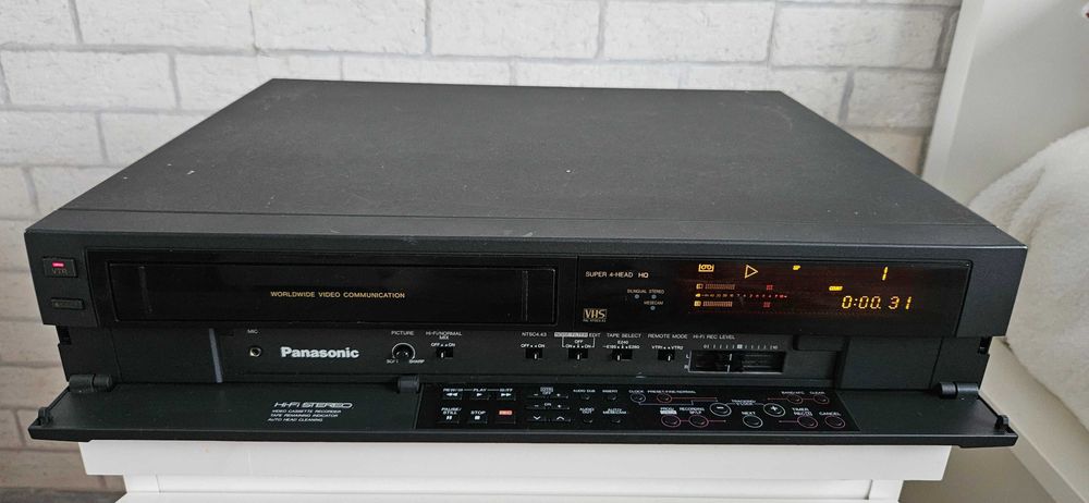 Magnetowid Panasonic NV-F55 Hi-Fi Stereo