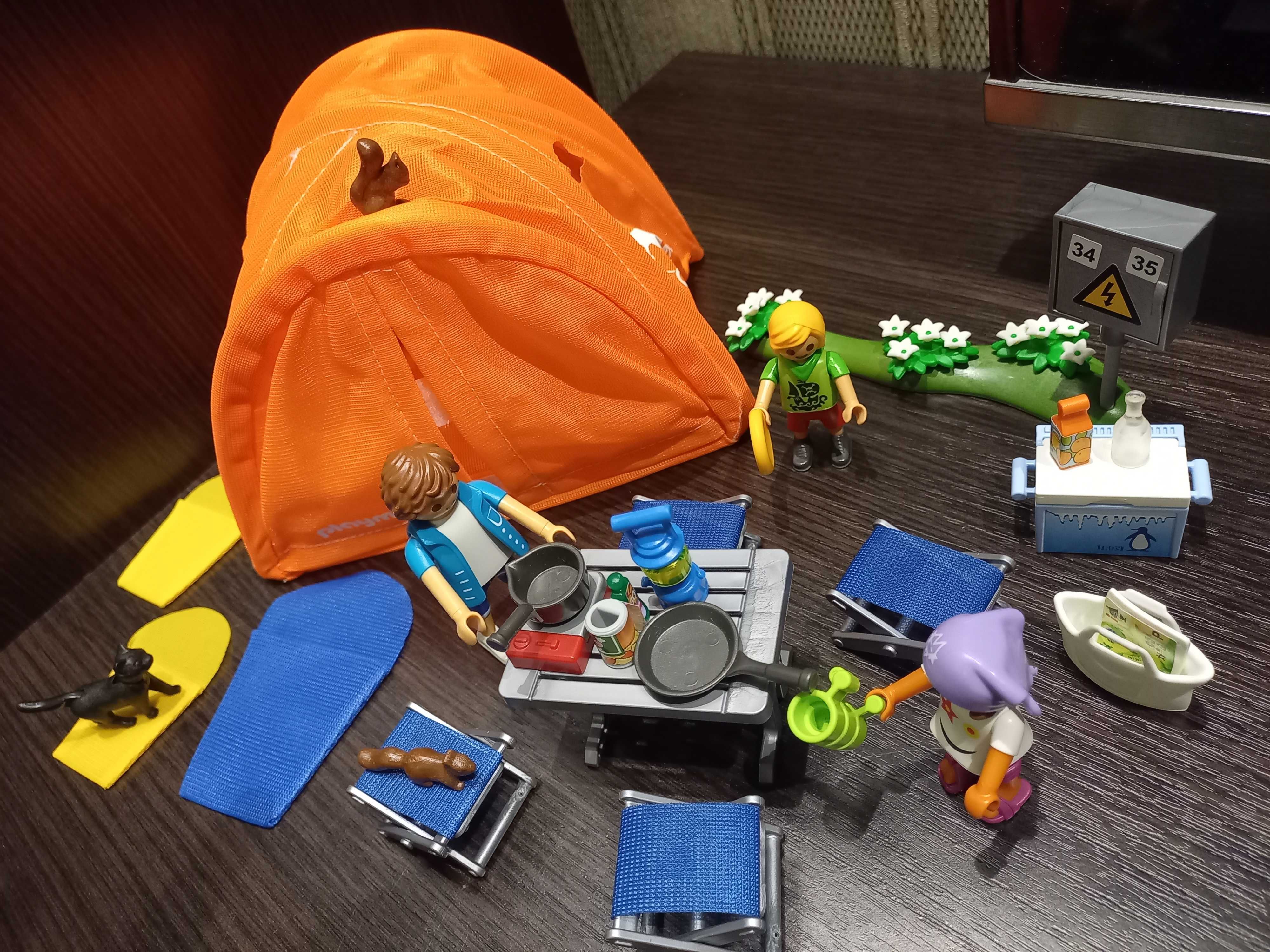 Конструктор Playmobil Family Fun Сімейний похід 70089