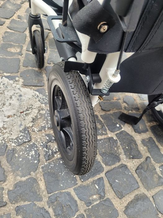 Transportowy wózek inwalidzki Vermeiren Bobby Evo