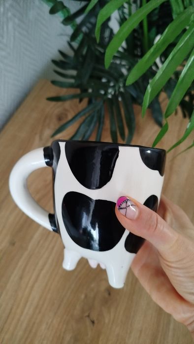 Kubek krowa kubek w krowie łaty