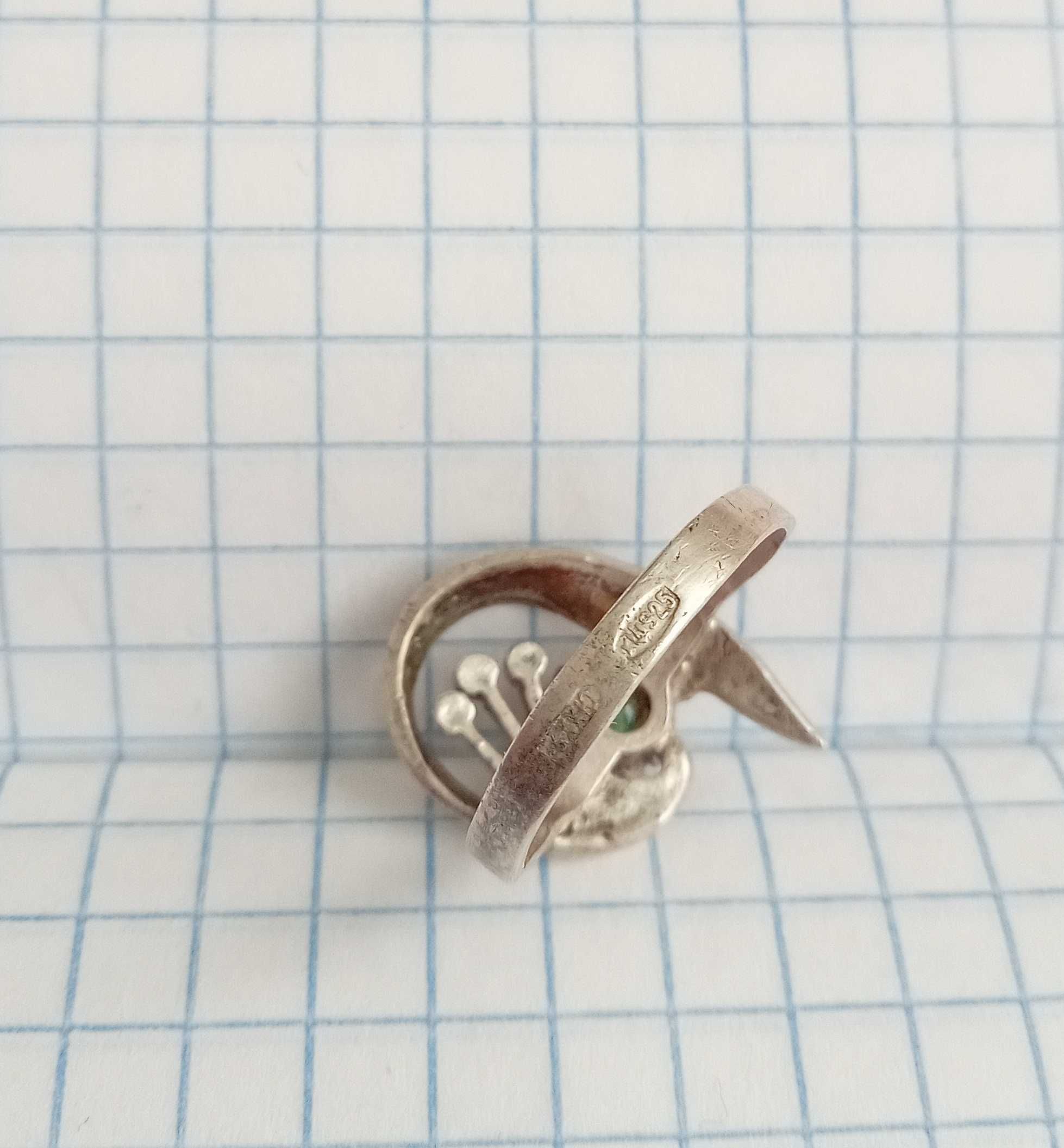 Кольцо колечко кільце з хризолітом срібло 925 проба винтаж