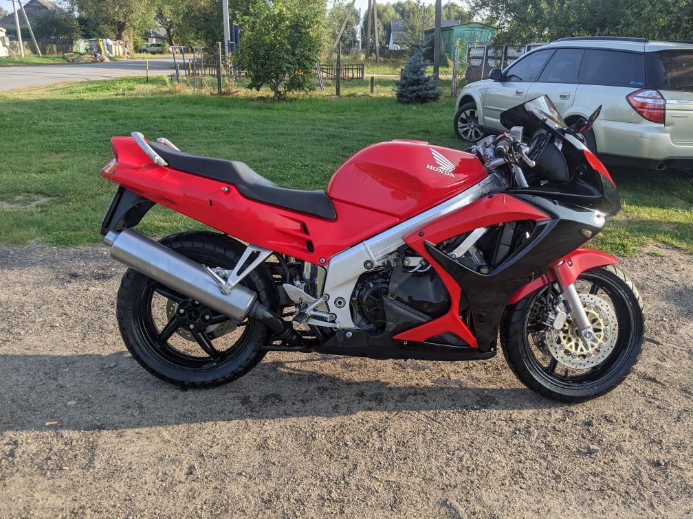 Honda vfr 750 95'