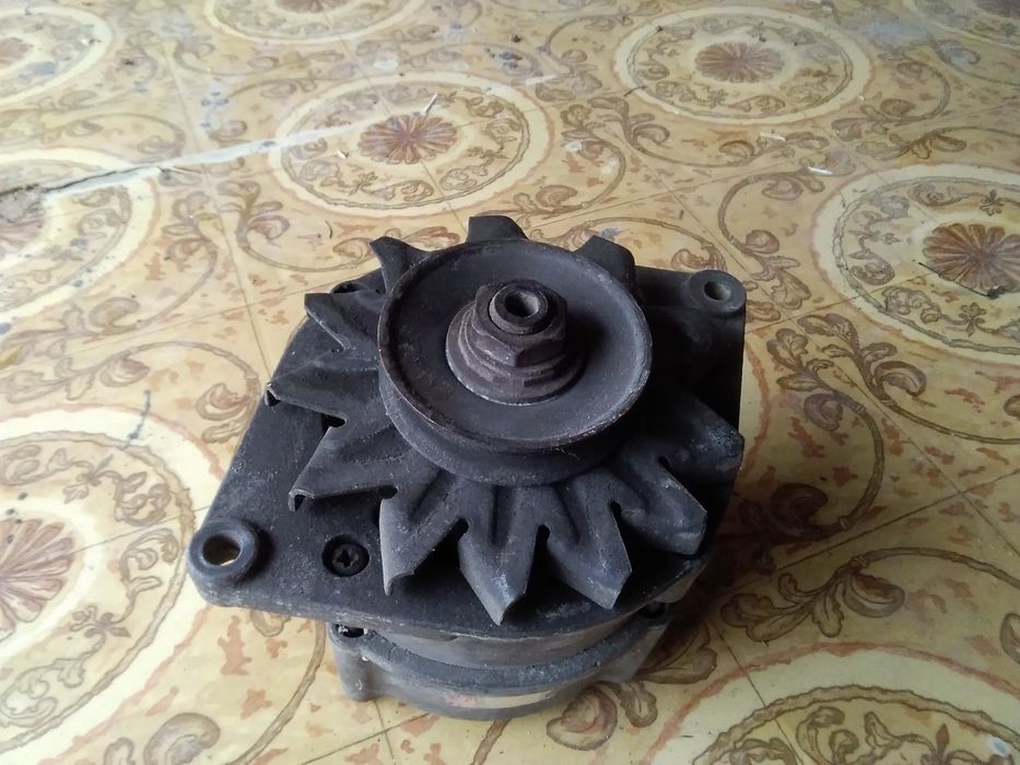 Części Opel Corsa B 1.2 Chłodnica/Koła zimowe/alternator