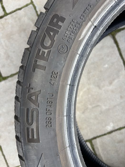 Продам резину зимову 225/45/17