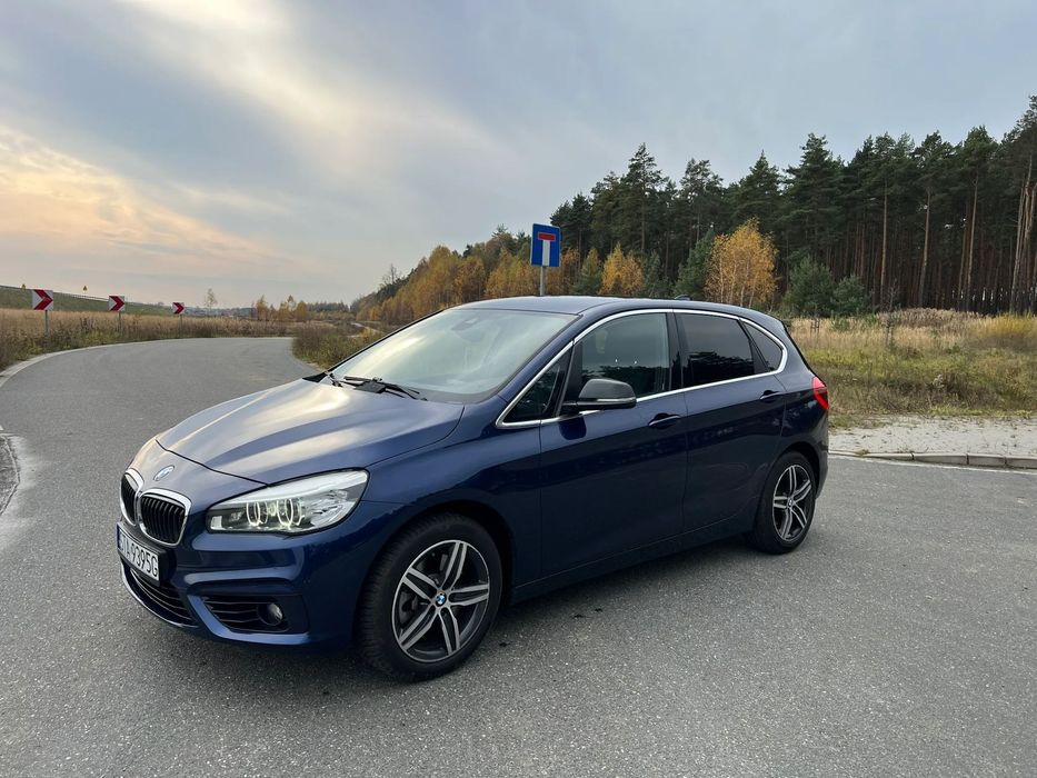 BMW Seria 2 225i  – 231 KM – Automat – Manetki – Hak - Active Tourer Sport Line
