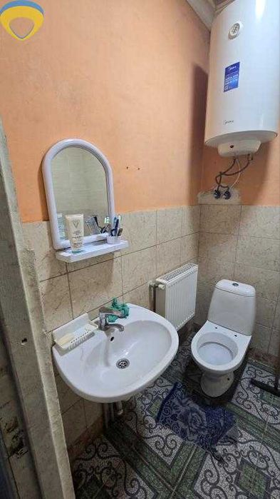 Двокімнатна квартира з АГВ і місцем під авто.