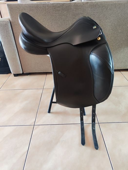 Siodło ujeżdżeniowe Prestige Milano 16
