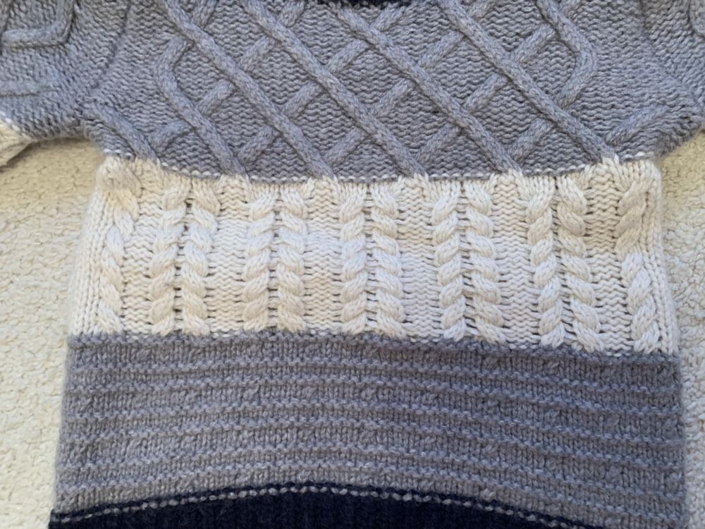 Теплый свитер Chicco на возраст 3 года в ОТЛИЧНОМ состоянии