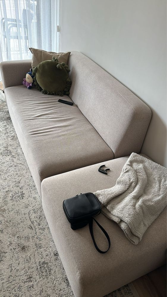 Sofa KaveHome Praticamente novo com 3 meses de uso