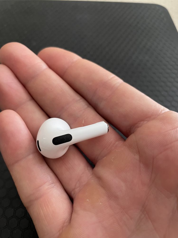 AirPods 3 правий оригінал