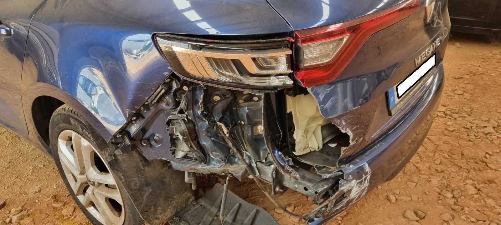 Renault Megane IV carrinha 2017