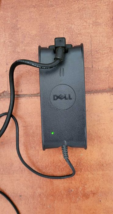 Carregador Dell em perfeito estado
