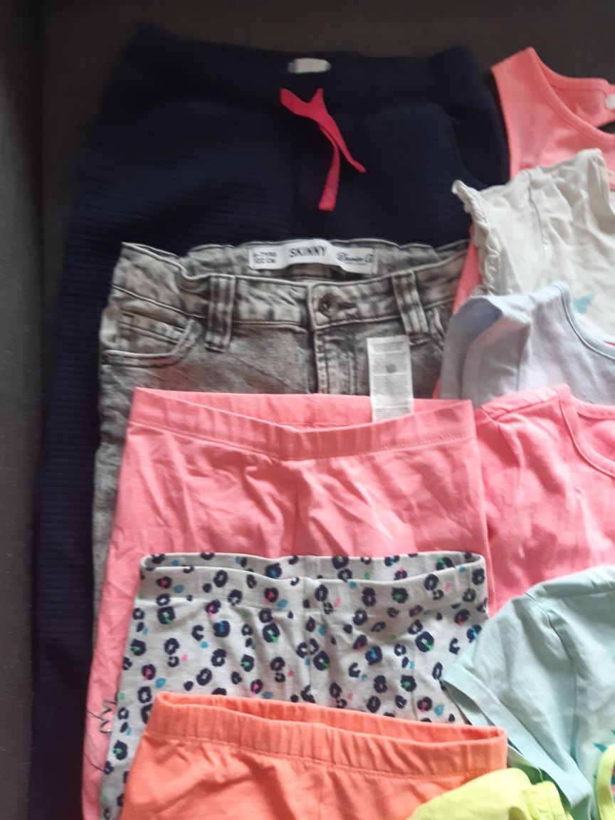 Paczka ubrań dla dziewczynki 122 buty sukienka bluza spodnie strój