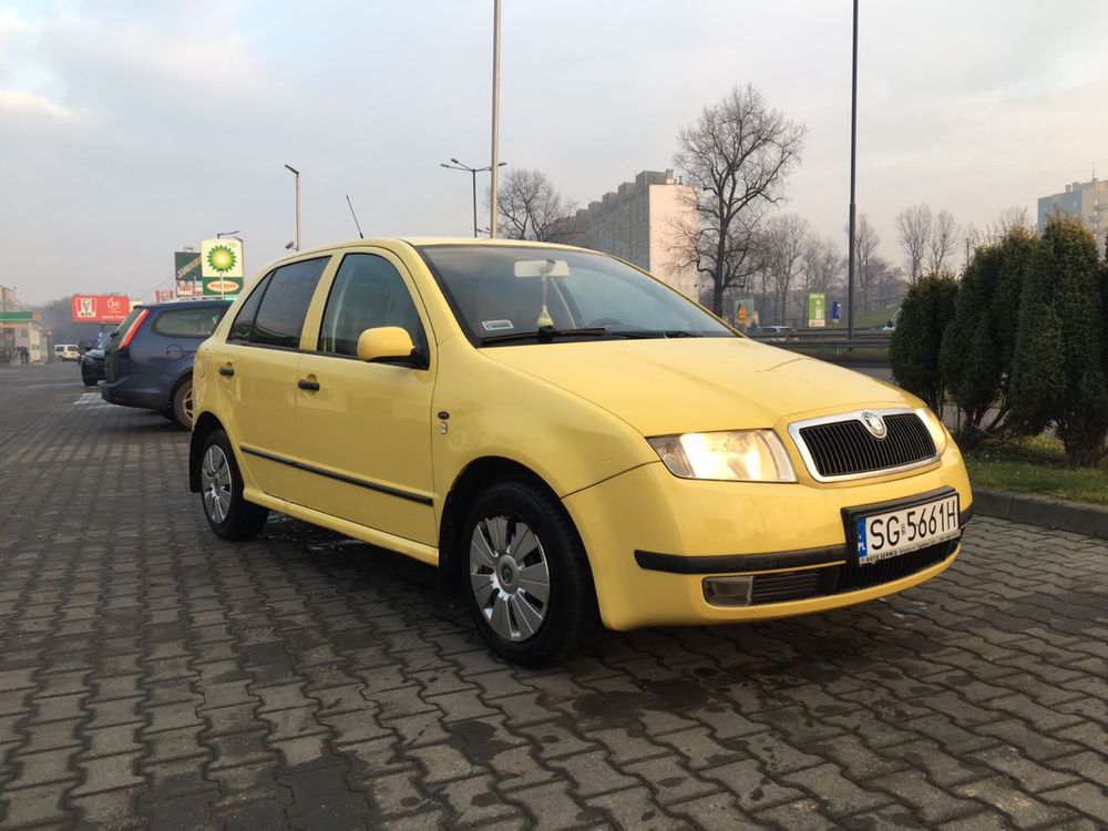 Wynajem aut wypozyczyczalnia Wynająć tanie auto auto na tydzień Kraków