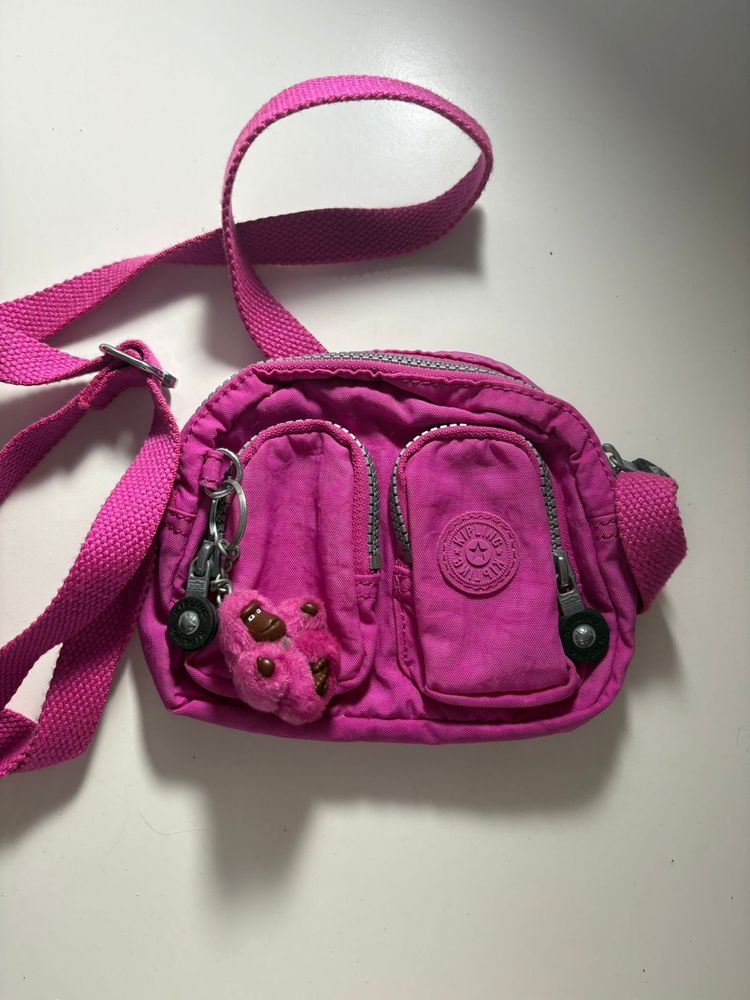 Bolsa Kipling como nova