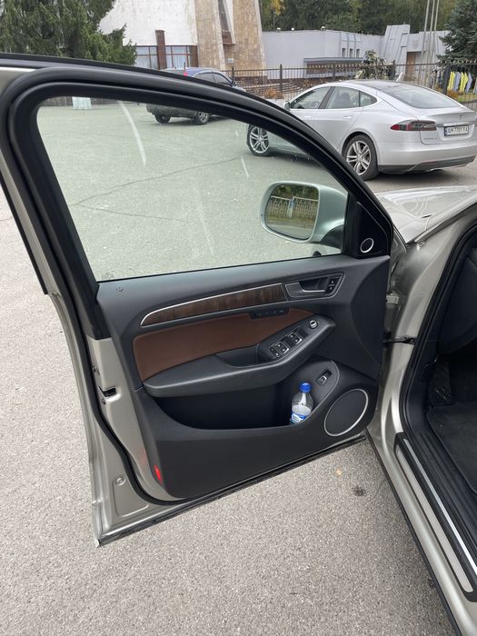 Audi Q5 Premium Plus