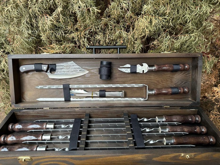 Шашлычный набор шампуров в кейсе на подарок мужчине мужу отцу куму