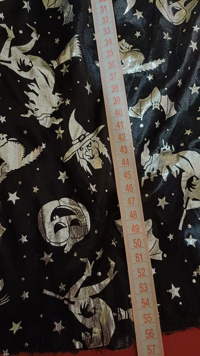 Костюм на Хелуїн зі спідницею/ юбкою.