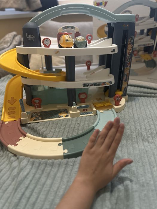 Іграшковий трек для машинок Smoby