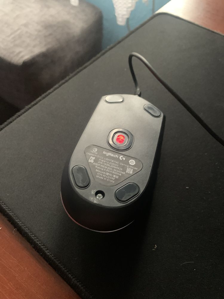 Logitech G102 Нова