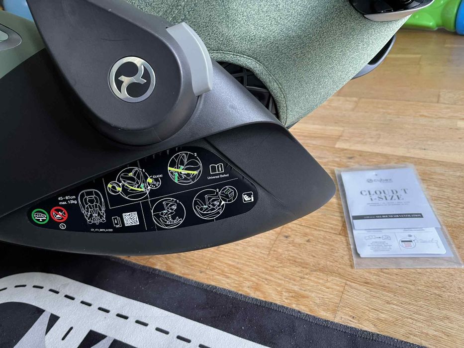 Sprzedam fotelik dziecięcy cybex cloud T