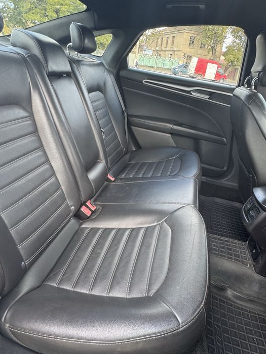 Ford Fusion 2013 Plug-In Hybrid Titanium