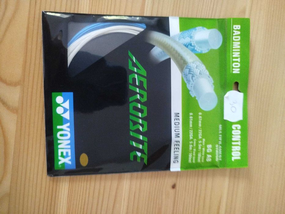 Naciąg badminton Yonex