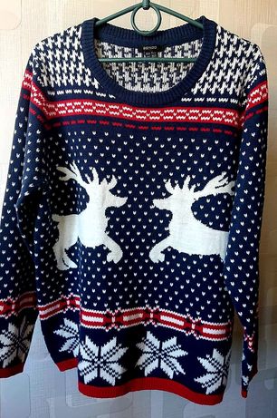 Новогодний фирменный свитер с оленями. Esmara