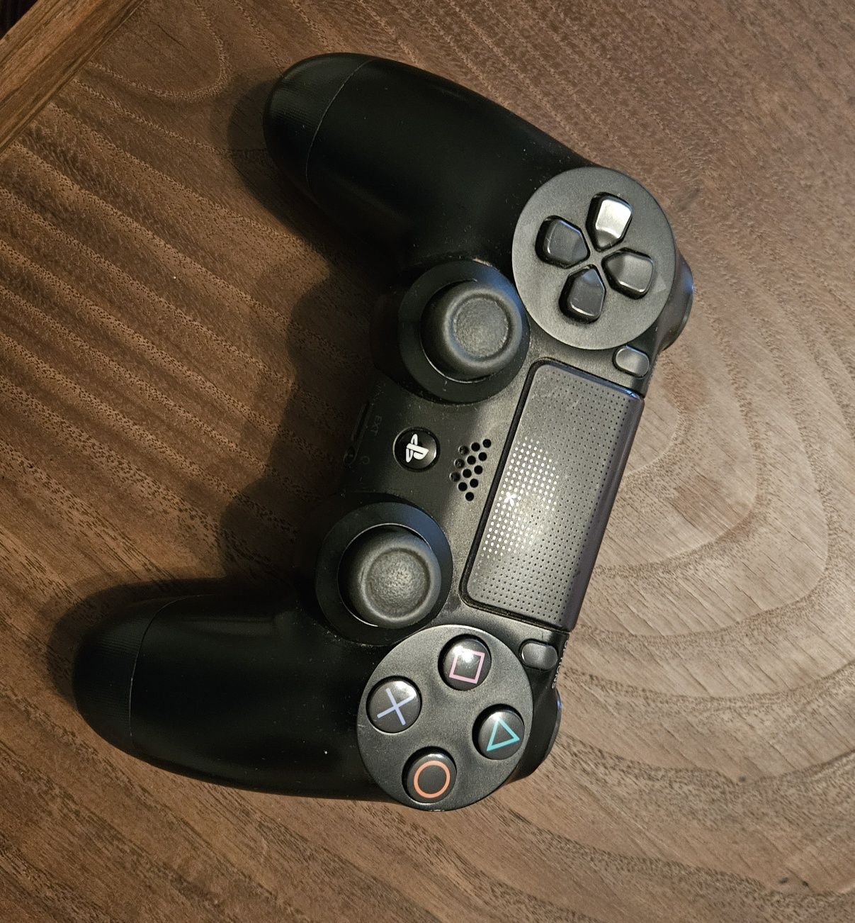 Playstation 4 (PS4)