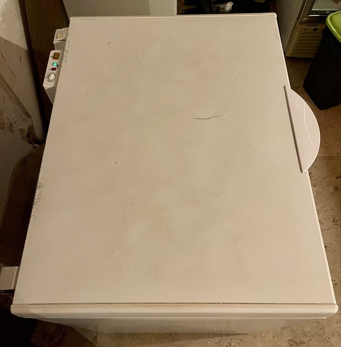 Arca Indesit OS1A200H 2 - 207L