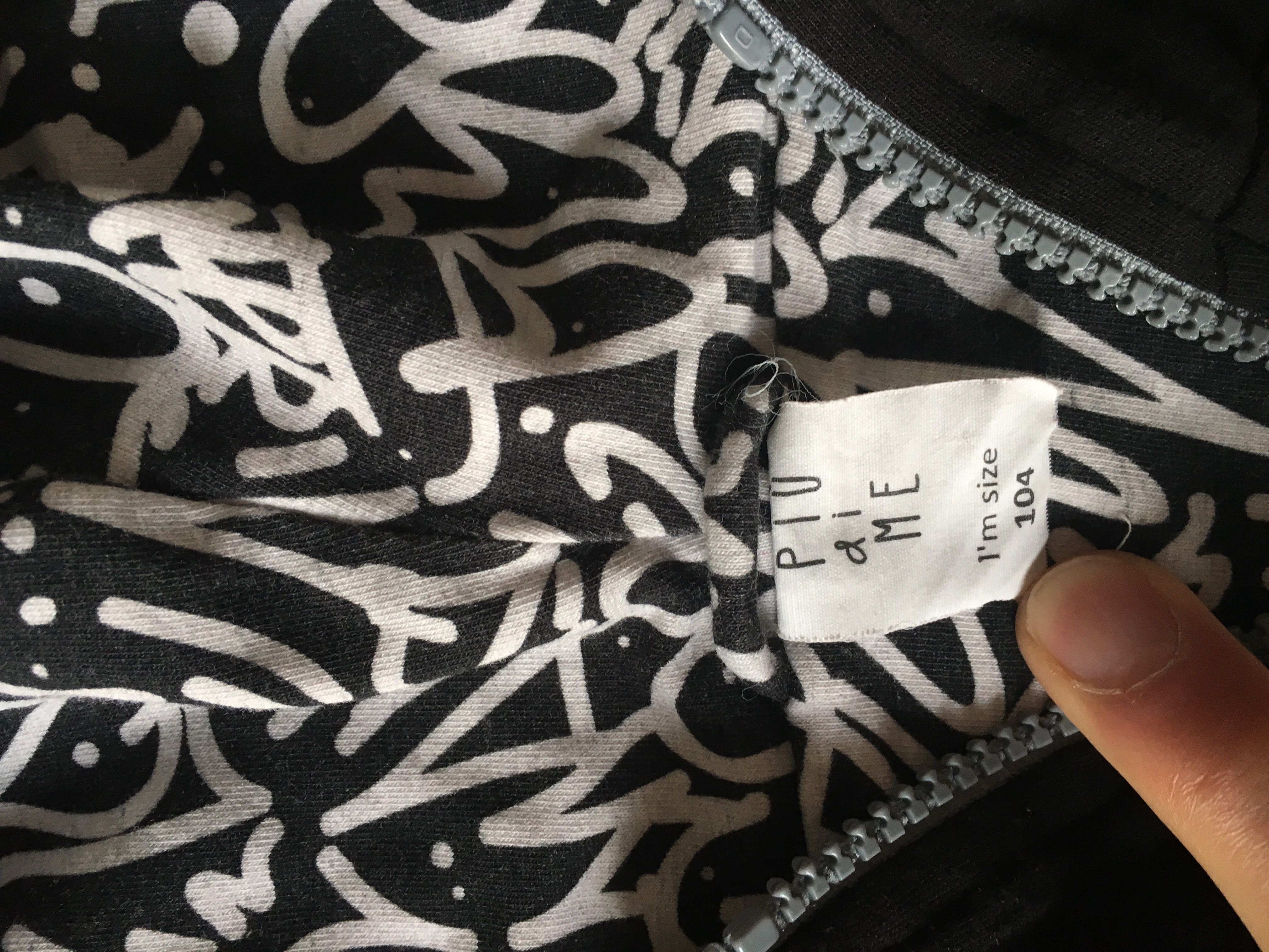 Bluza Piu di Me czarna 104 black graffiti
