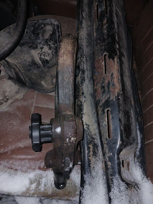 Крюк фаркоп BMW x5e53 шарові ремінь 5pk2063