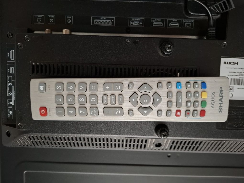 TV telewizor sharp aquos 32 lcd super