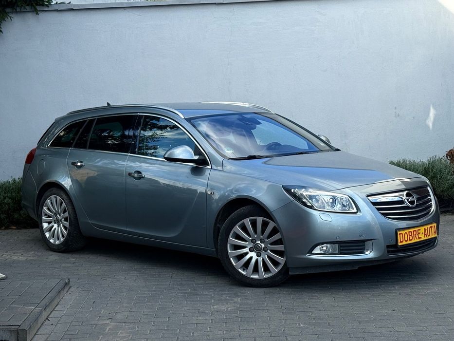 Opel Insignia Cosmo skóra el klapa xenon led  Alu fuul opcja zobacz warto