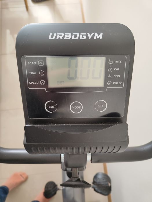 Rower stacjonarny magnetyczny B1050