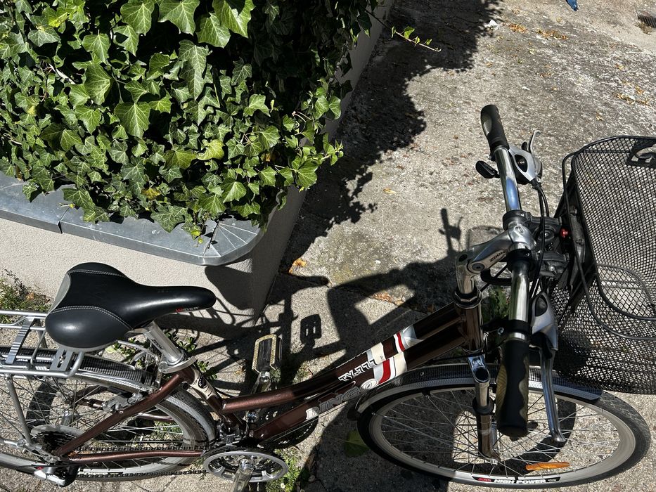 Rower trekkingowy miejski damka po serwisie koła 28