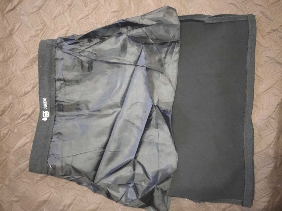 Продам нову жіночу спідницю